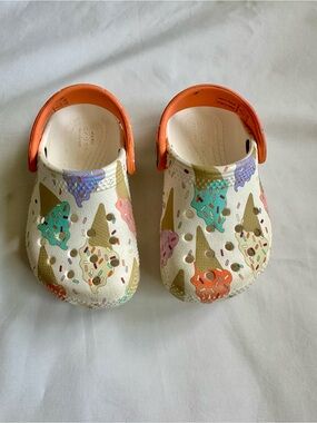 CROCS Kids Ice Cream Print Clogs in White & Orange